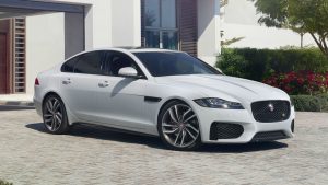 Jaguar sedán 4 puertas